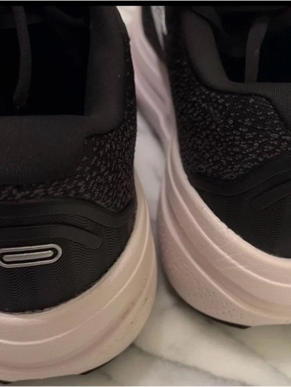 Brooks Ladies Ghost 2 Sneakers - Black with White